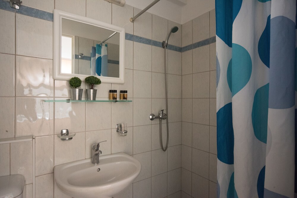 Apartment, 1 Bedroom, Kitchen - Guestroom