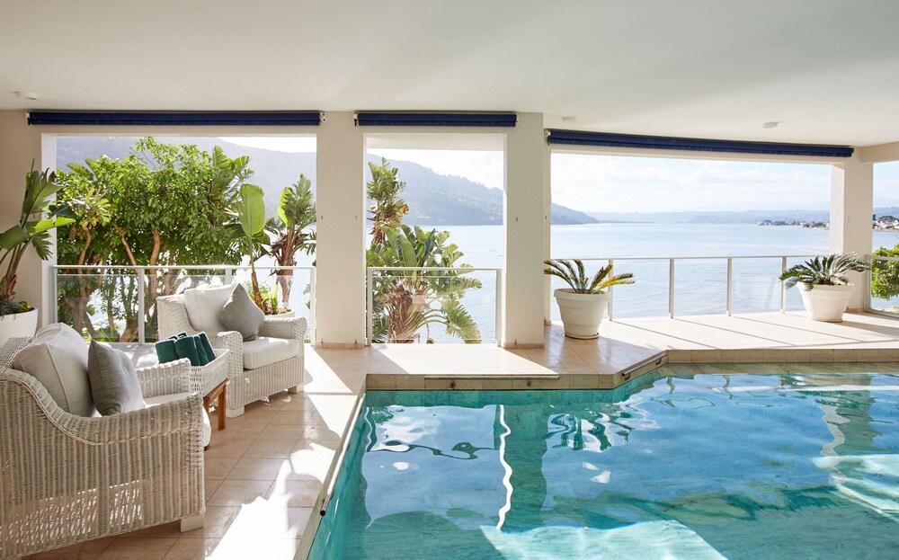 Indoor/Outdoor Pool