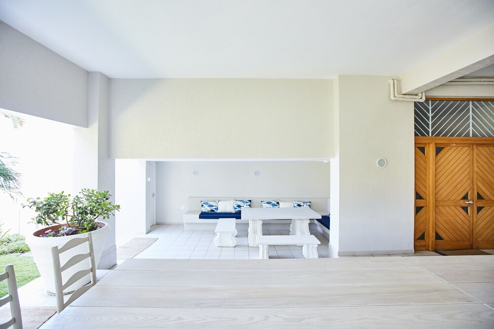 Luxury Villa - Terrace/Patio
