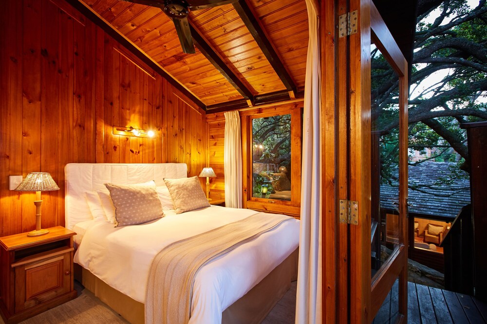 Hillside Chalet - Guestroom