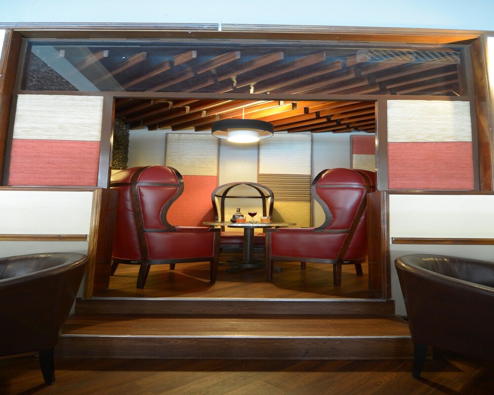 Hotel Bar