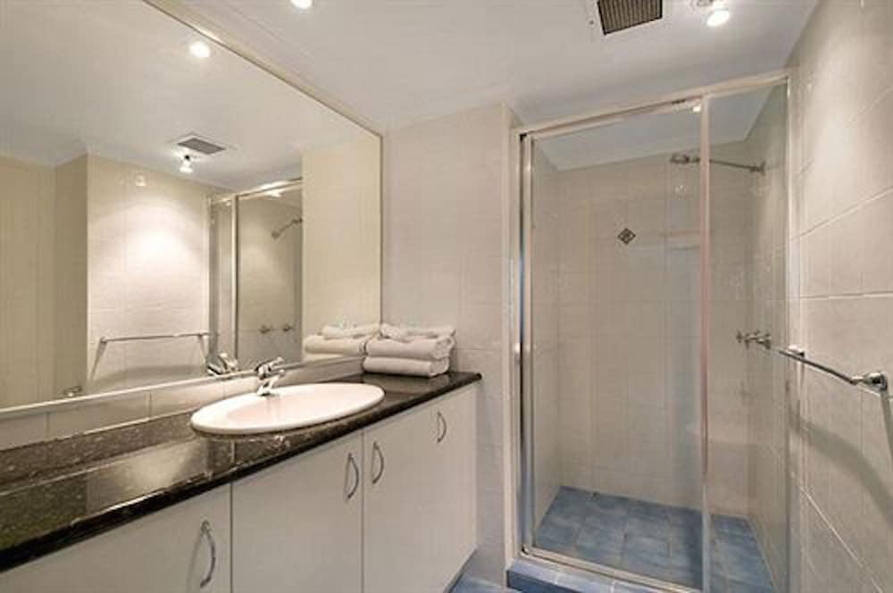 Standard Apartment, 1 Bedroom - Bathroom