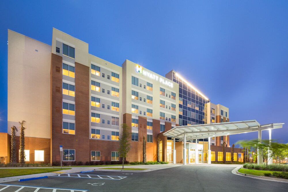 Hotel Front - Evening/Night