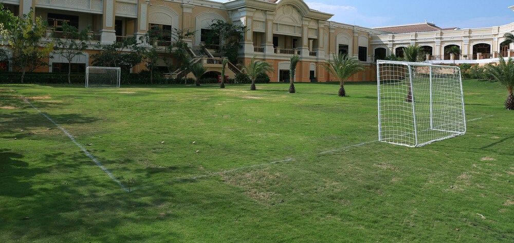 Sportplatz