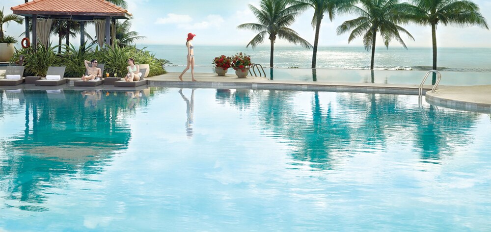 Infinity-Pool