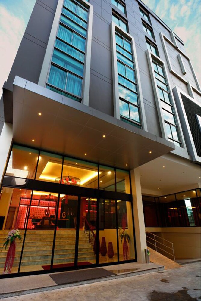 Hotel Front