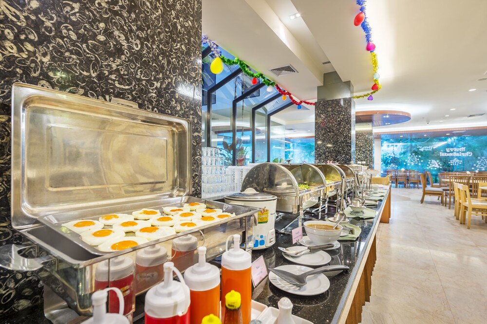 Food Court