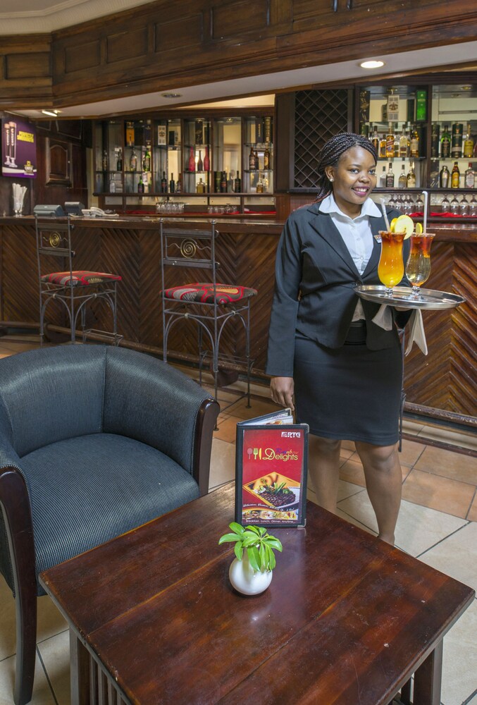 Hotel Lounge