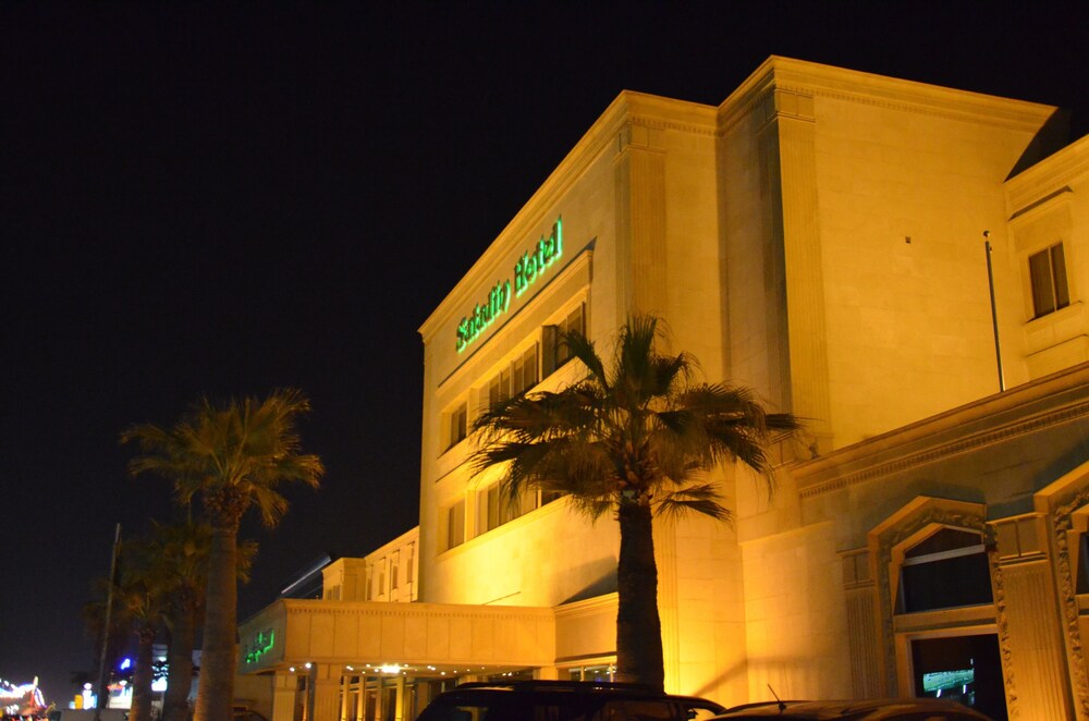 Hotel Front - Evening/Night