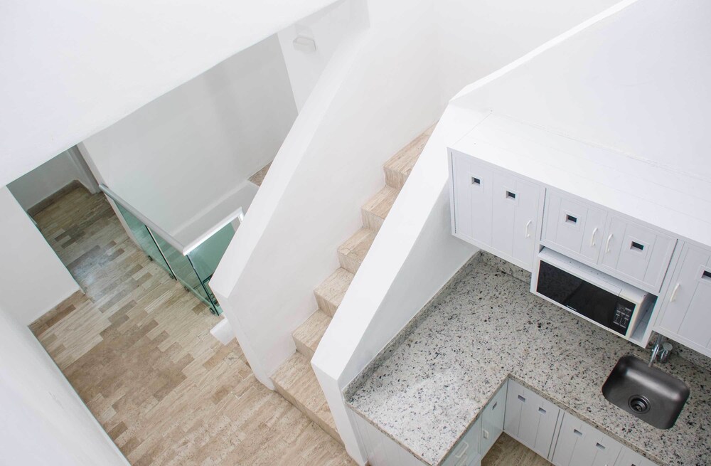 Master Suite - Guestroom