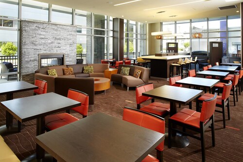 Courtyard by Marriott Cleveland University Circle