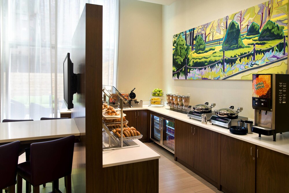 Salle de petit-déjeuner