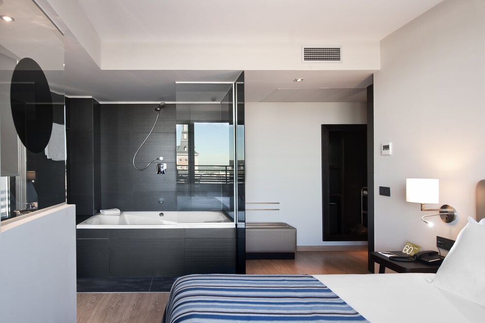 Jetted Tub