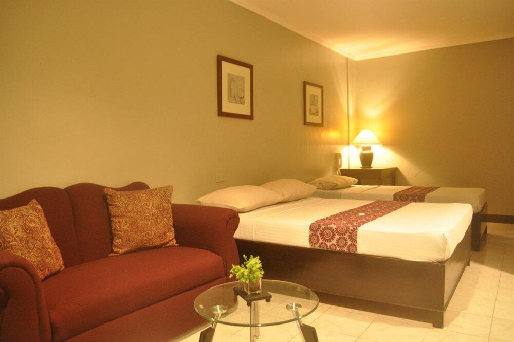 Guestroom