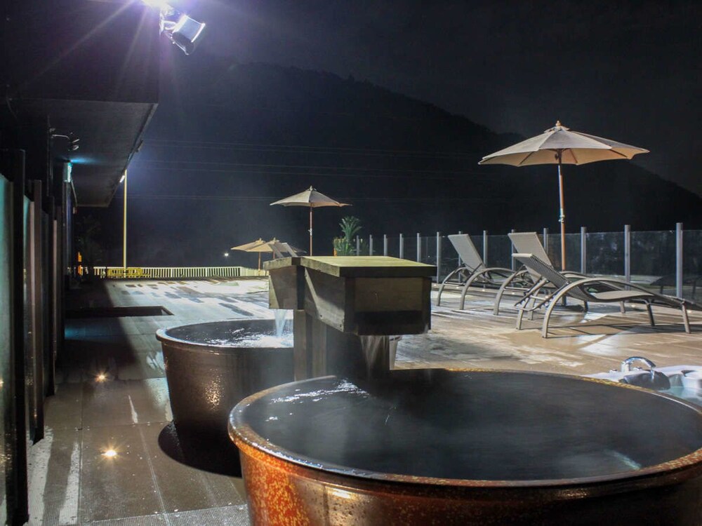 Sundeck