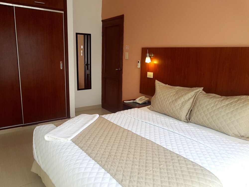 Apartment, 1 Double Bed (Plus) - Guestroom