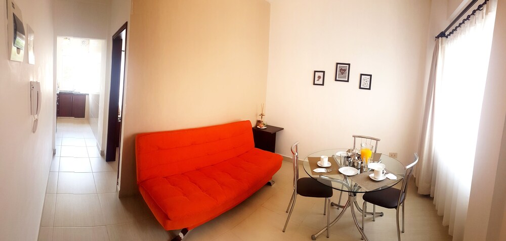 Apartment, 2 Single Beds (Plus) - Living Room