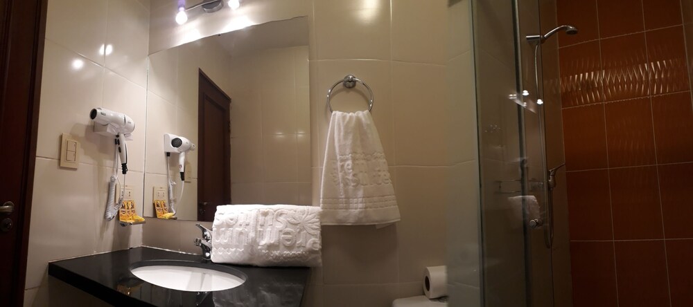 Apartment, 2 Bedrooms (Plus) - Bathroom