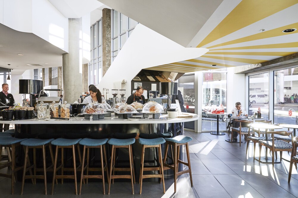 Coffee Shop