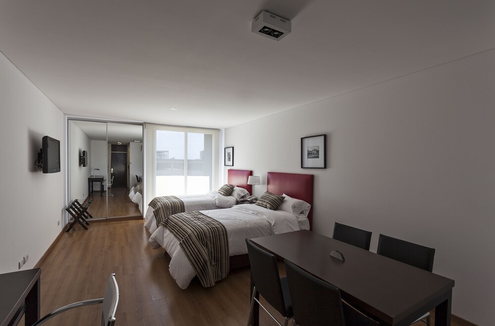 Deluxe Room - Guestroom
