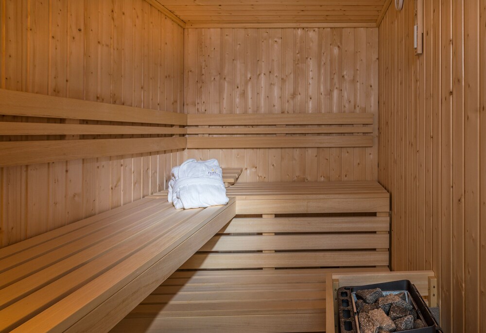Steam Room