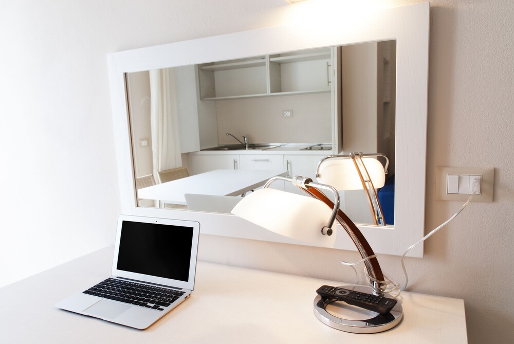 In-Room Kitchenette