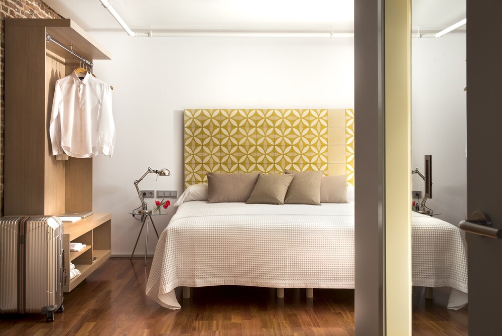 Standard Apartment, 2 Bedrooms, 2 Bathrooms (For 6 People) - Guestroom