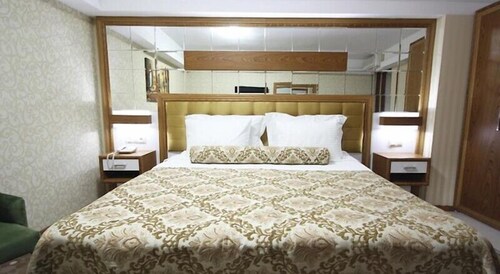 Guestroom View