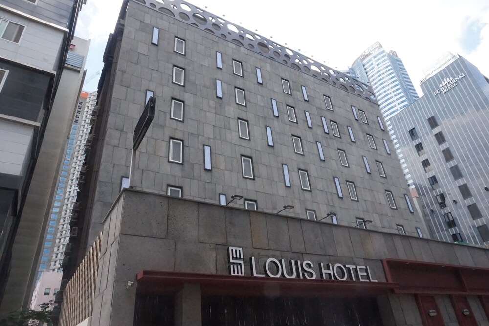 Hotel Front