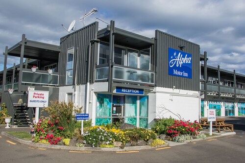 Alpha Motor Inn