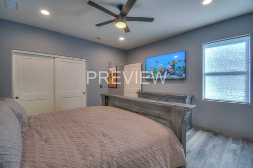 Gasoline Alley - A Luxurious and Contemporary Vacation Rental