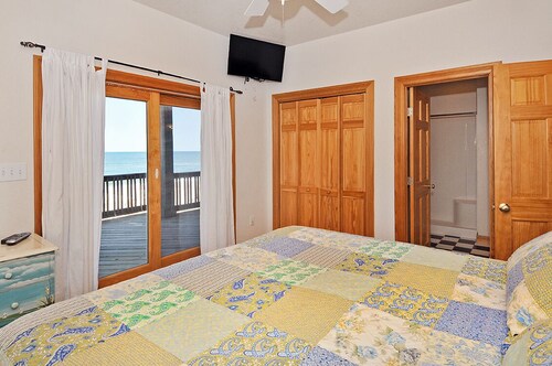 Marlin Madness is the perfect getaway for your next Hatteras Island experience!!
