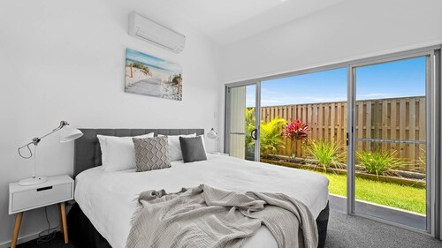 Sunfish- 2bed pet friendly beachside home -