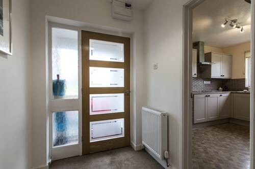 Meadow View - 3 Bedroom Holiday Home