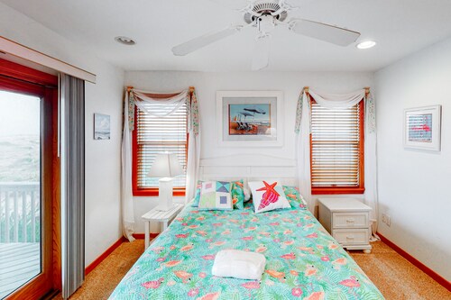 Oceanfront, Dog-Friendly House w/Free WiFi, Private Hot Tub, W/D, & Shared Pool