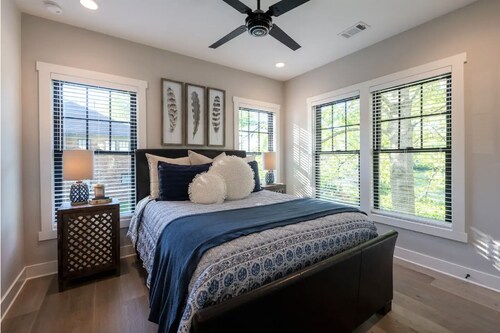 Butterfly Bungalow is a newly built and beautifully designed urban oasis located in the heart of His