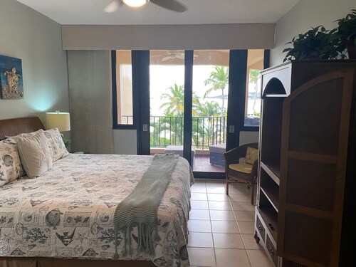 Amazing Ocean View 2 bedroom 2 Bath Villa In Pal Mas Del Mar Resort