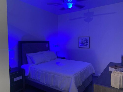 Smart 1 Bed 1 Bath Loft By Lorraine Motel
