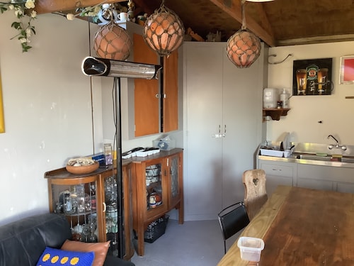 One bedroom unit, over the dunes to the beach