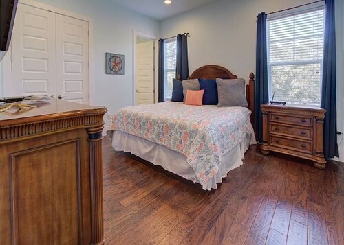 Pet Friendly Plus a Private Pool in Dune Allen Beach on 30A
