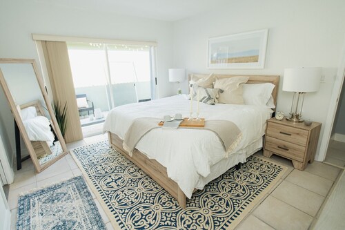 Coastal Theme | Entire house in family friendly area.