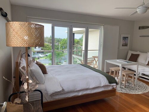 Coastal Luxe self contained studio located meters from Emerald Beach