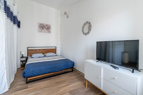Studio de 30 m2 Rénové en Centre-ville