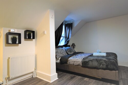 Quantock Lodge 2