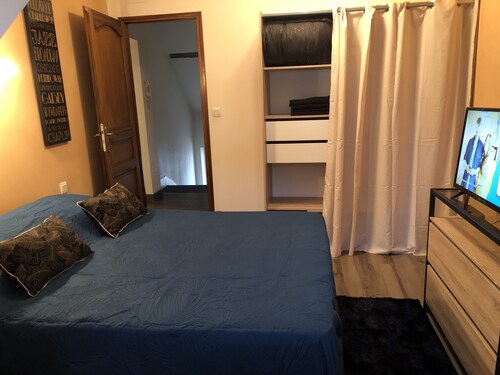 Appartement type F3 bis refait à neuf Centre ville