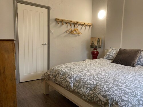 Detached Converted Stables Within Own Walled Garden Setting