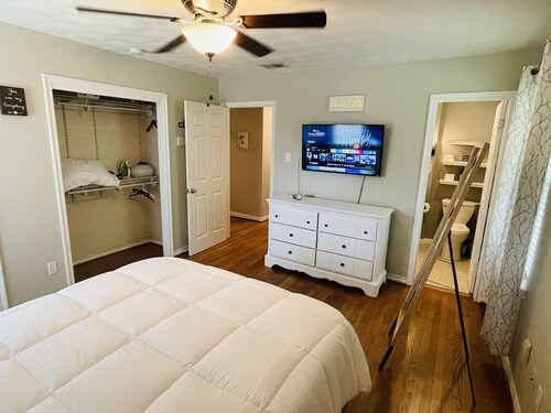 Rare 💎 East Dallas 3BR - Amazing Deck - 15 min frm DT