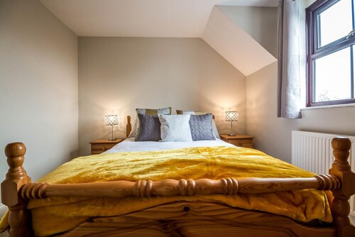 Bay Tree Cottage - 3 Bedroom Holiday Home - Saint Florence