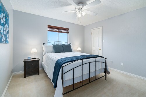 ☞ Budget Friendly | Peaceful Setting W/Hot Tub & Grill | Baseball & Shopping Nearby