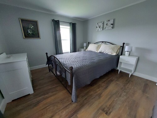 Beautiful Four Bedroom House with a Stunning view of the Chebogue River